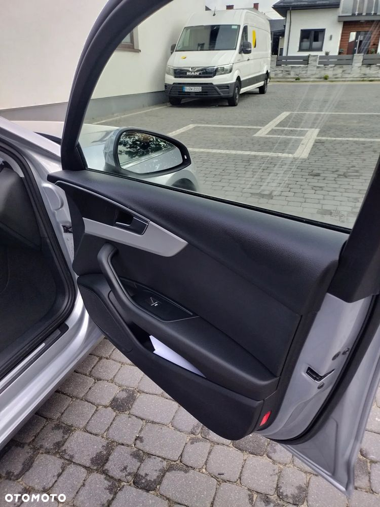 Audi A4 Avant 35 TDI S tronic sport - 15
