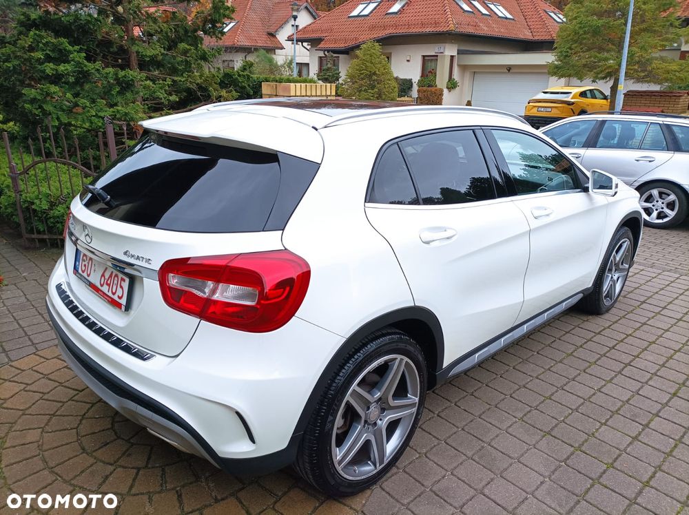 Mercedes-Benz GLA 250 4Matic 7G-DCT AMG Line - 6