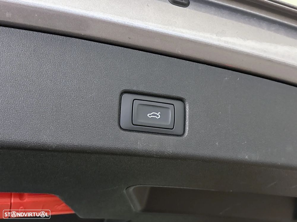 Audi Q4 e-tron 35 - 12