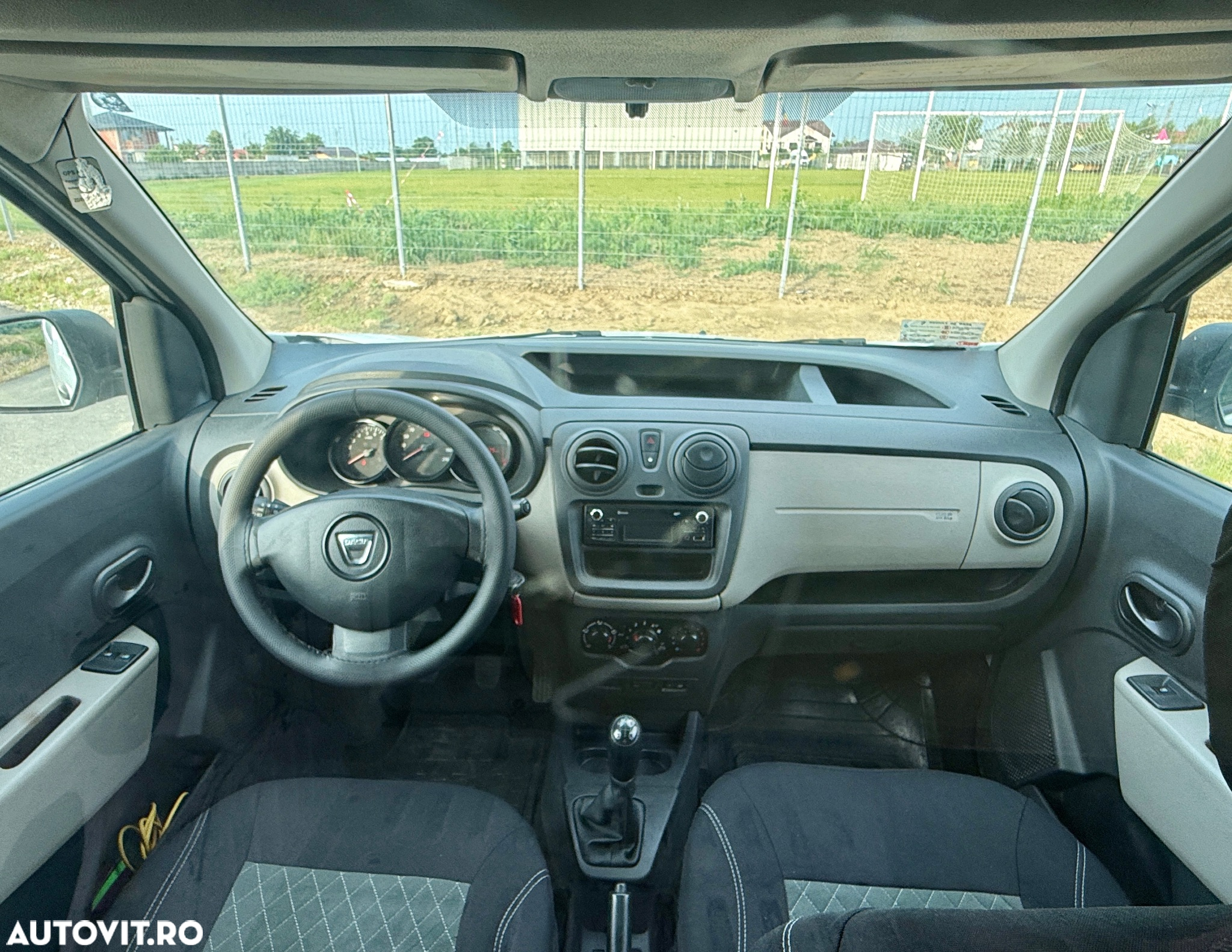 Dacia Dokker - 5