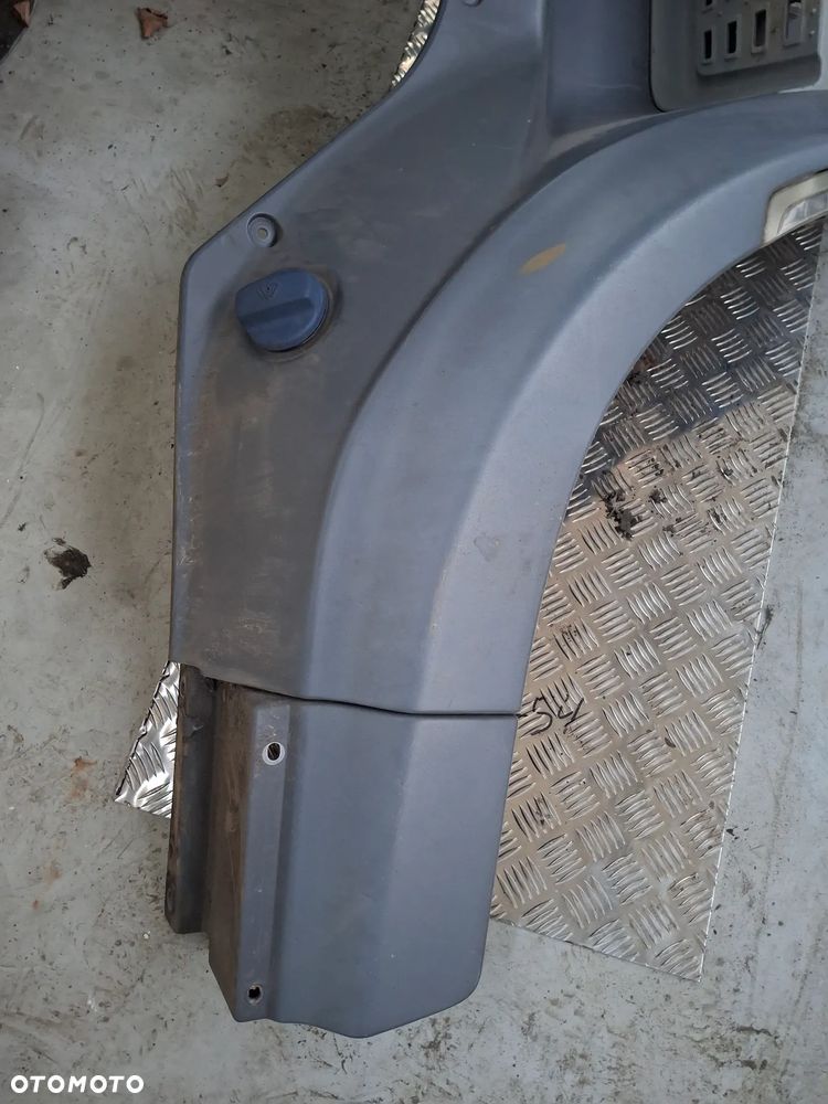 STOPIEŃ PRAWY  GÓRNY WNĘKA STOPNICA DAF CF 400 XF 106 EURO 6 - 2