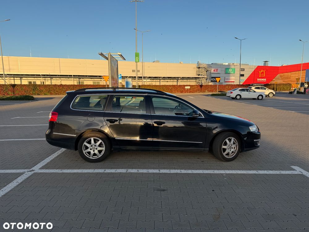 Volkswagen Passat - 3
