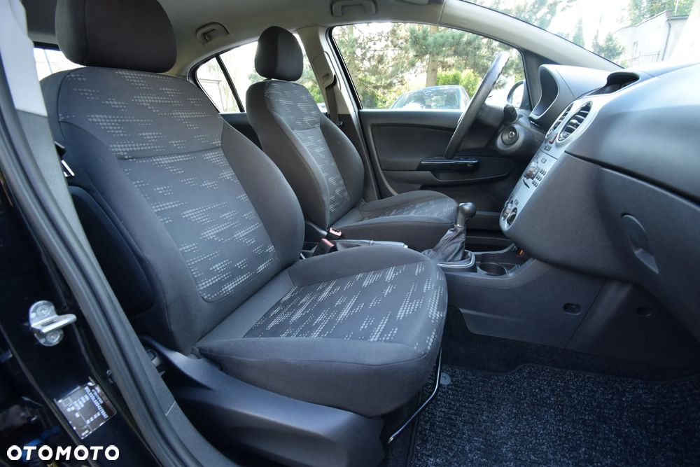 Opel Corsa - 15