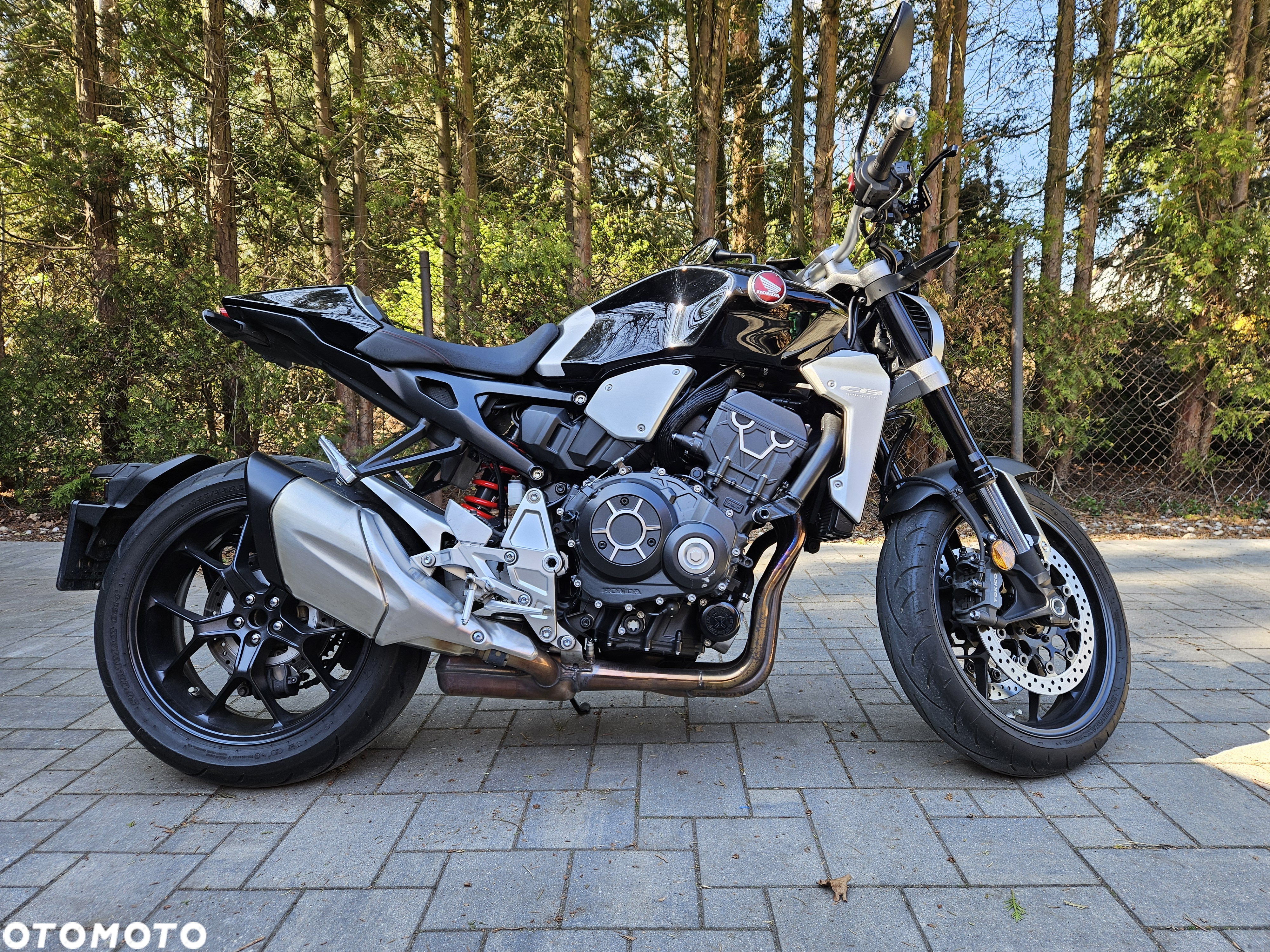 Honda CB - 4