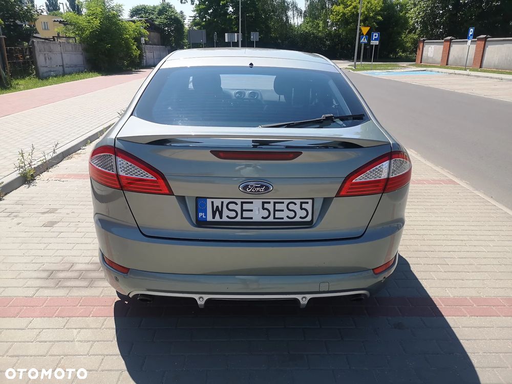 Ford Mondeo 2.5 Titanium S - 4