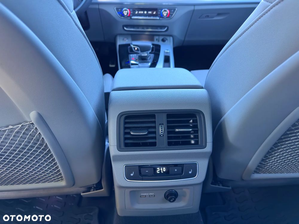 Audi Q5 Sportback - 19