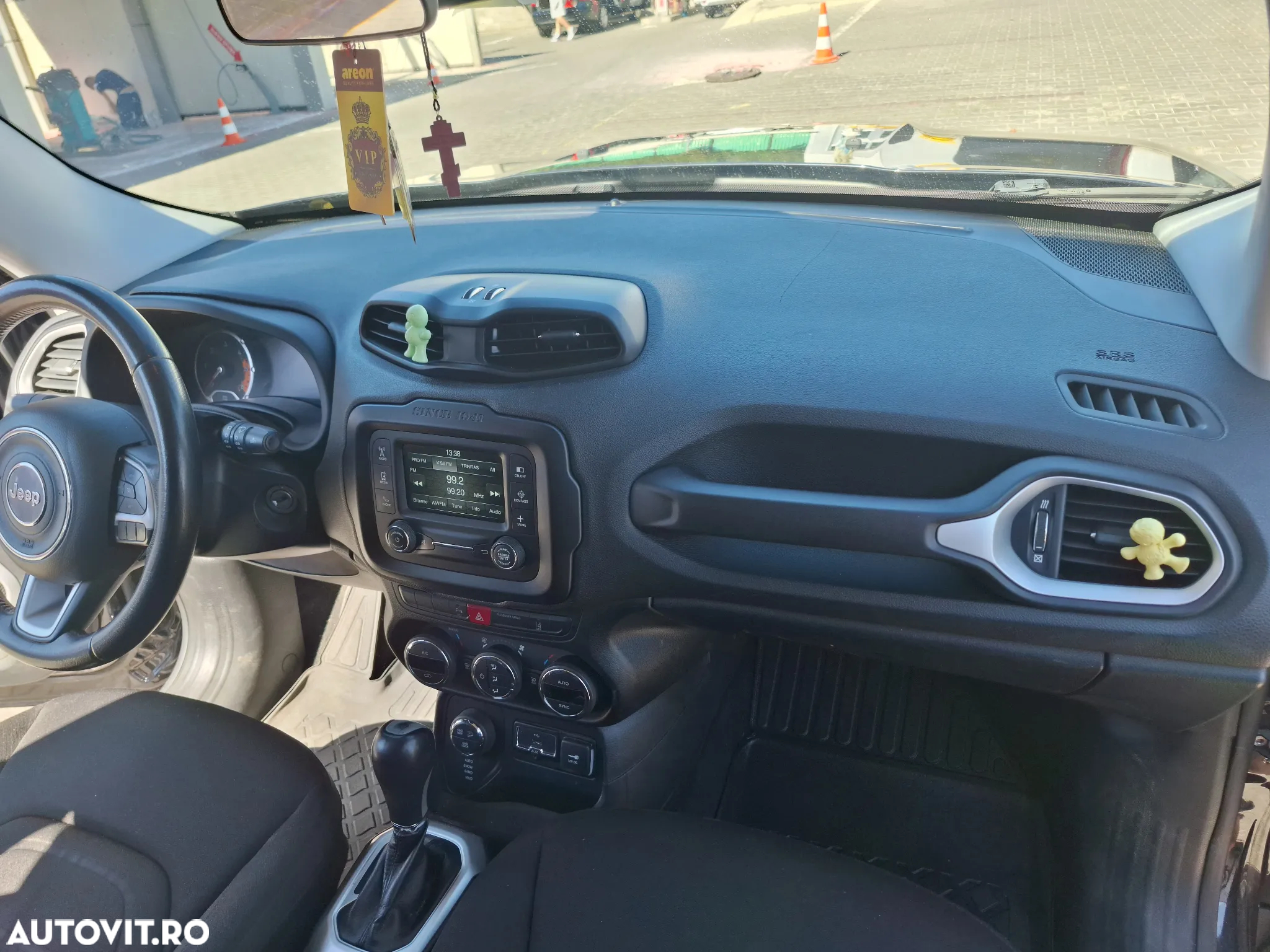 Jeep Renegade 2.0 M-Jet 4x4 AT Limited - 10