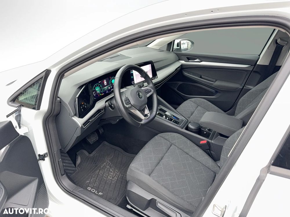 Volkswagen Golf 1.5 eTSI ACT DSG MHEV Life - 12