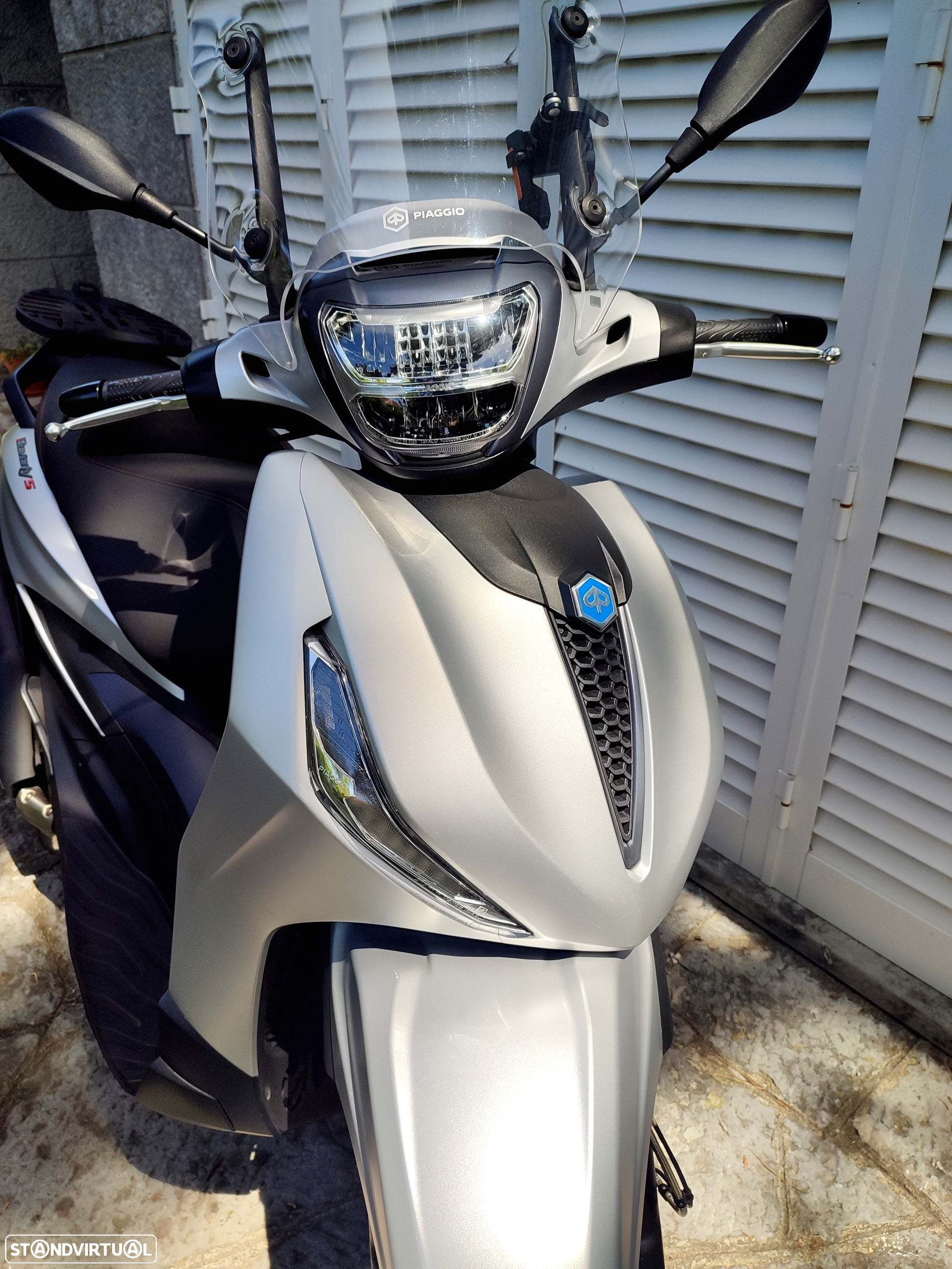 Piaggio Beverly 400 HPE Sport - 2