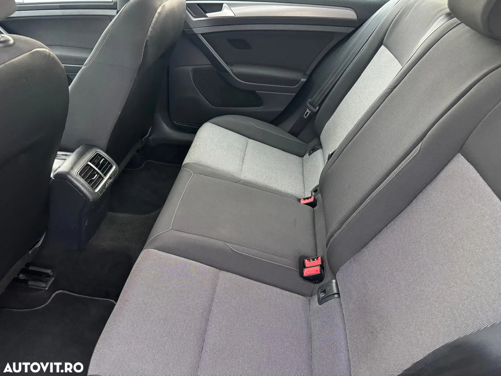 Volkswagen Golf 1.6 TDI BlueMotion Technology Trendline - 7