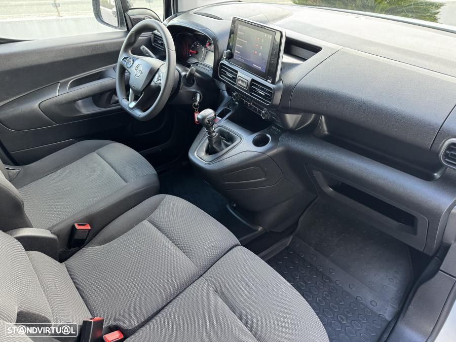 Opel Combo 1.5 CDTi 102cv L1H1 Enjoy 3 Lug. c/IVA DEDUTÍVEL - 23