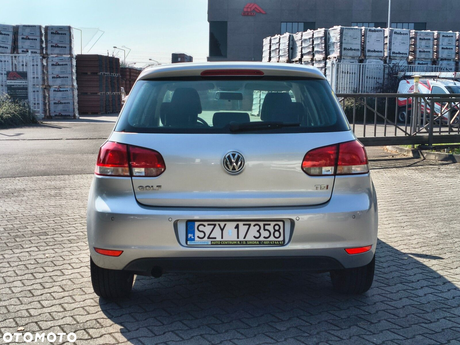 Volkswagen Golf - 5