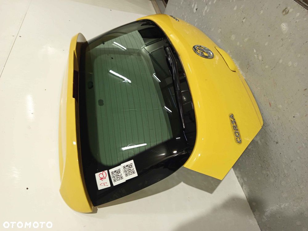 } KLAPA TYŁ TYLNA BAGAŻNIKA OPEL CORSA D Z40D ŻÓŁTA 3D 3 DRZWI HB - 2
