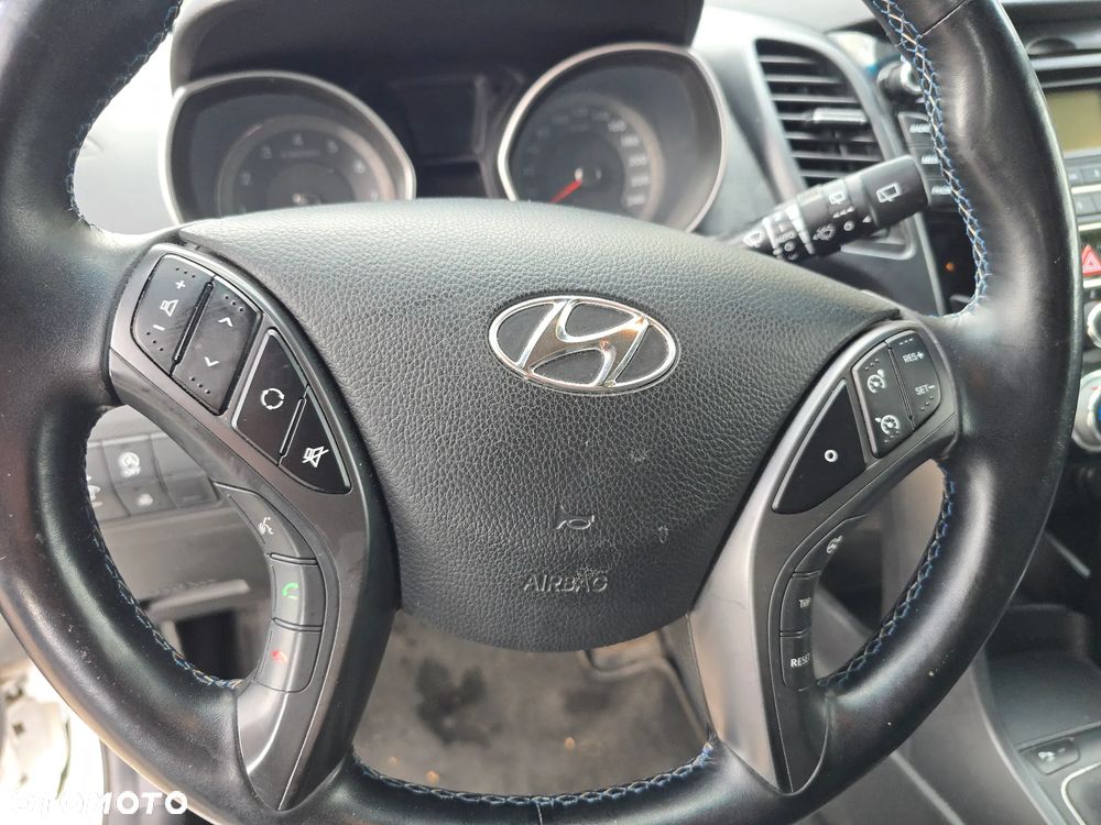 Hyundai i30 - 17