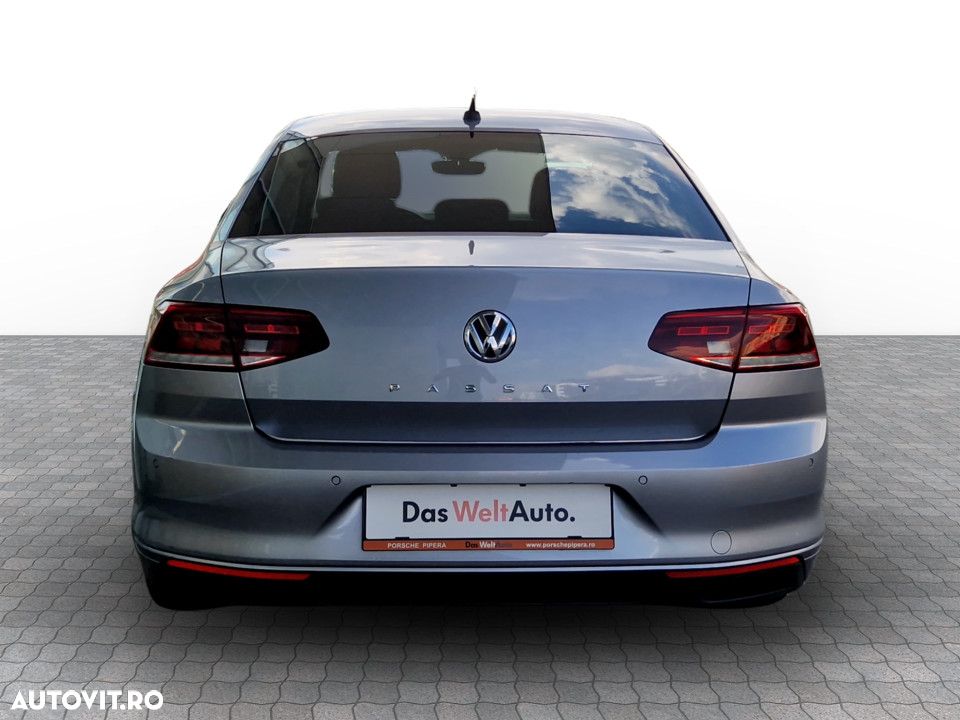 Volkswagen Passat - 9