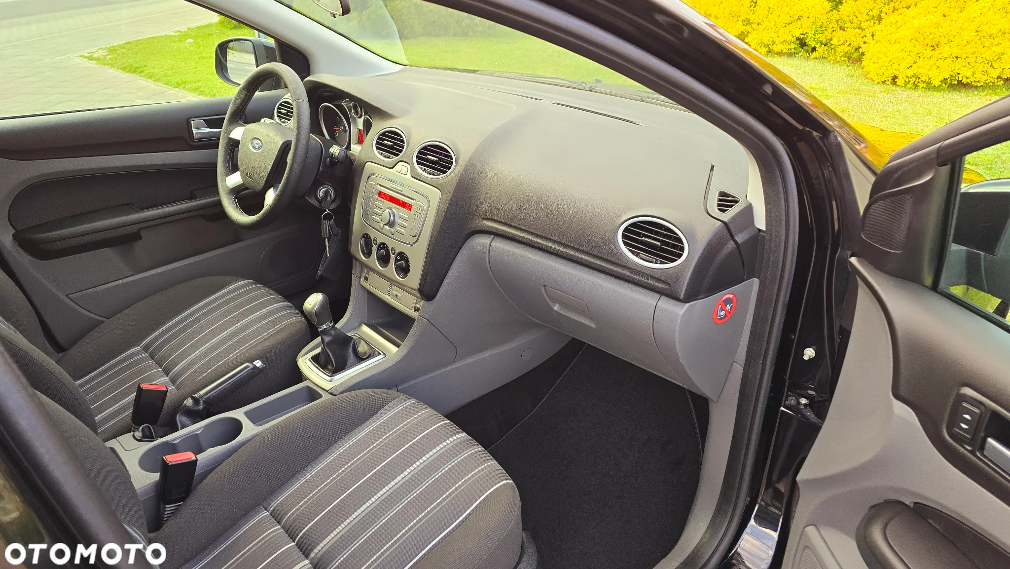Ford Focus - 11
