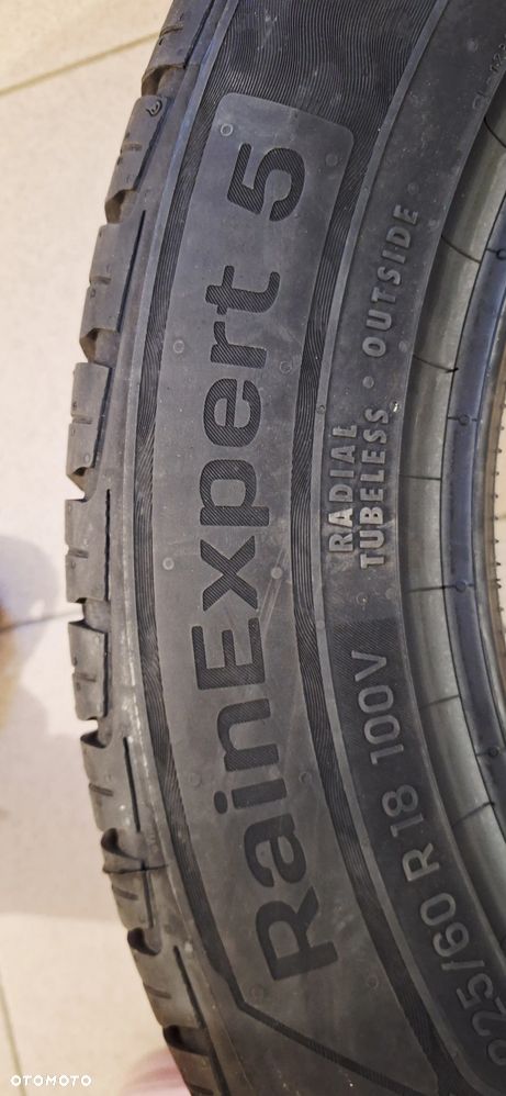 Opony Uniroyal RainExpert 5 – 225/60 R18 100V - 9
