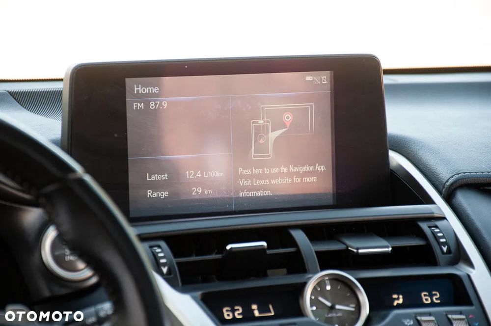 Lexus NX 300 AWD - 34