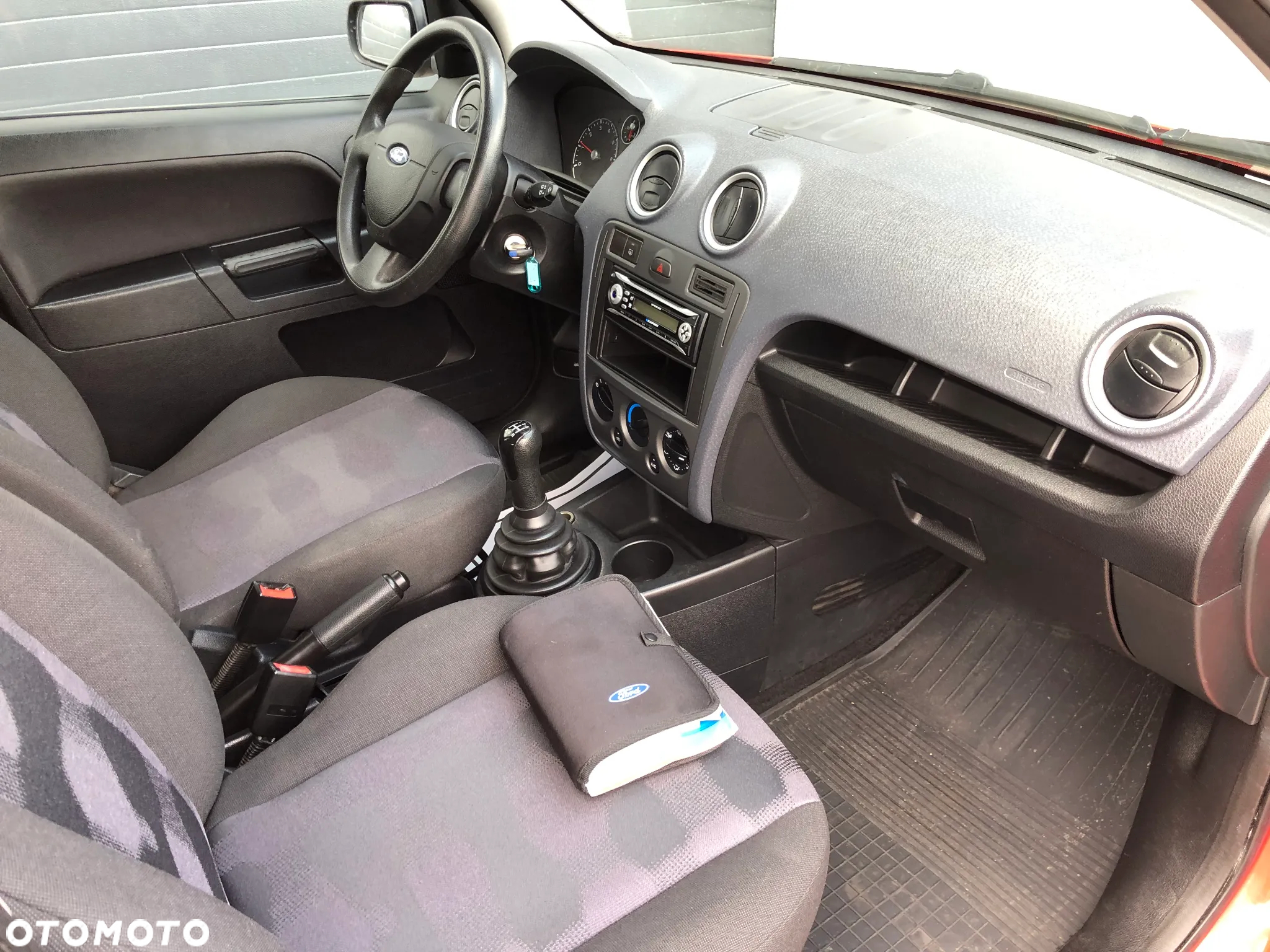 Ford Fusion 1.4 Ambiente - 12