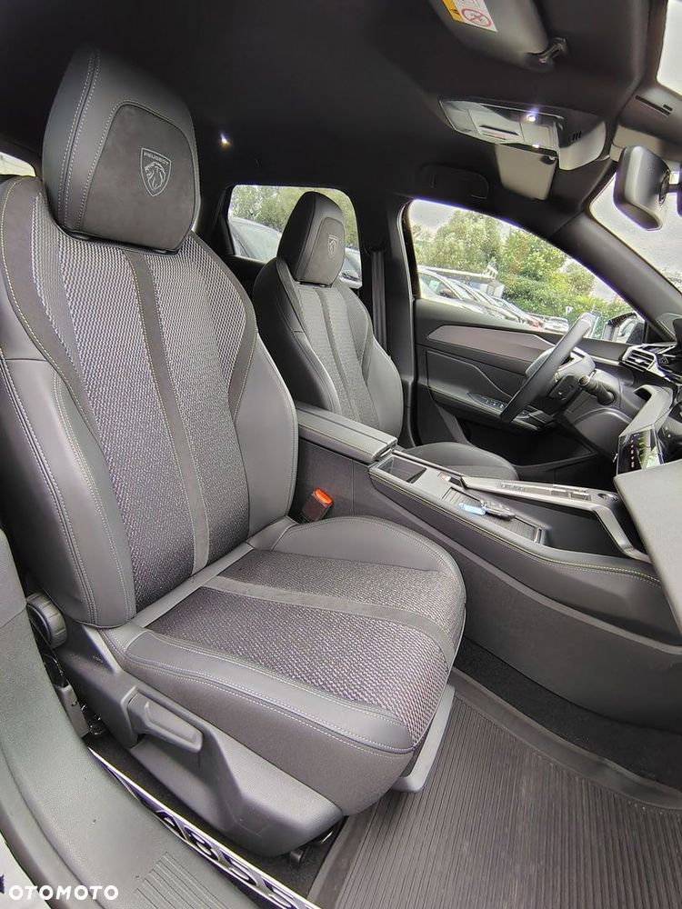 Peugeot 308 - 11