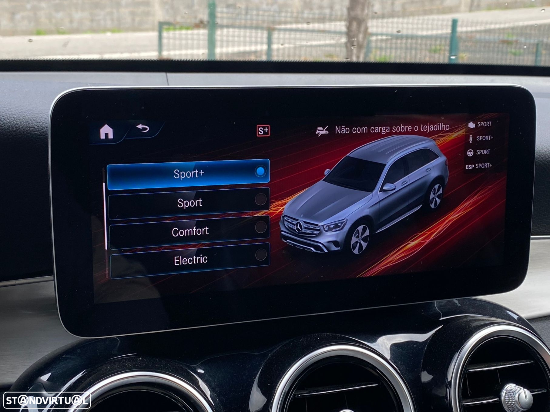 Mercedes-Benz GLC 300 de 4Matic - 35