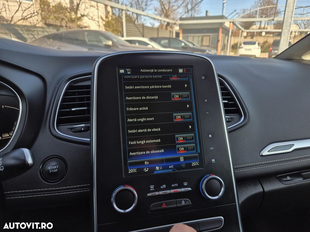 Renault Grand Scenic TCe 160 GPF EDC BLACK EDITION - 32