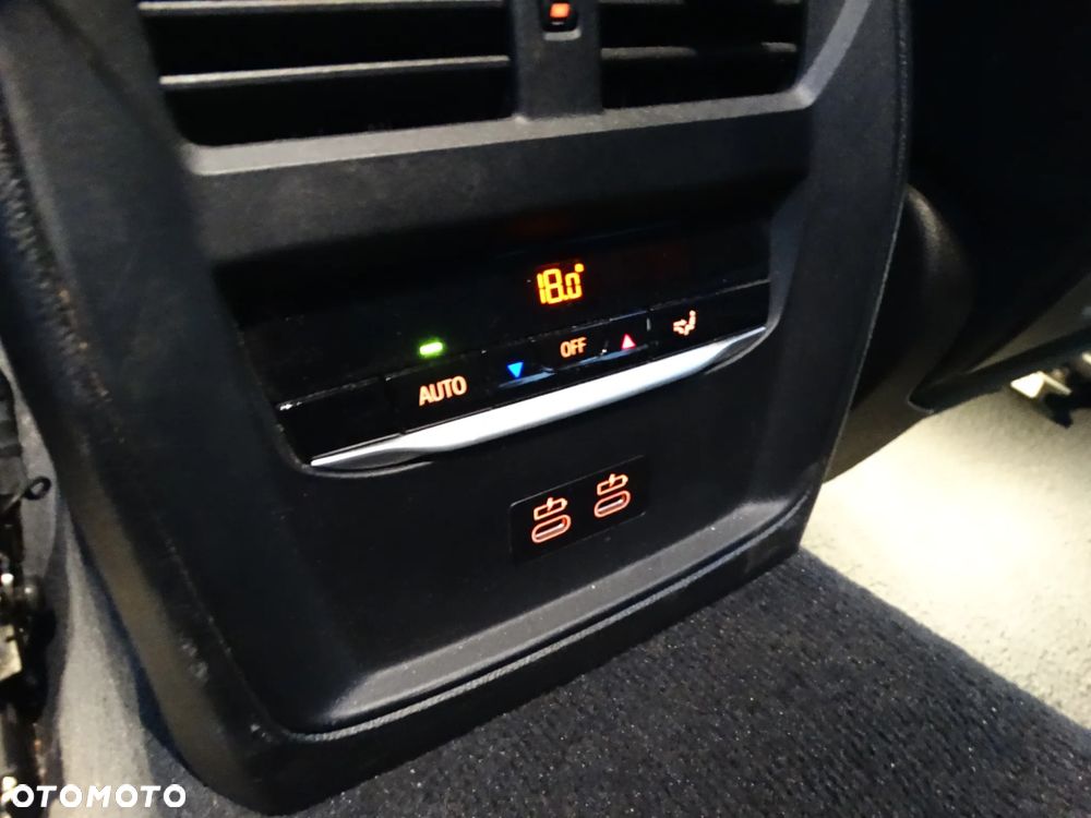 BMW Seria 3 318d Advantage - 15