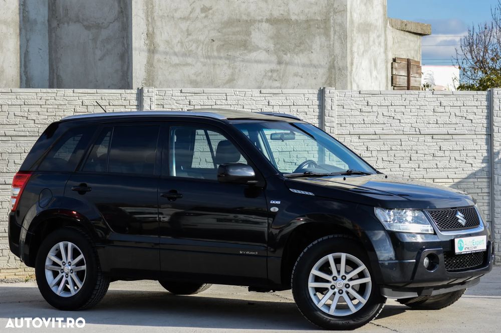 Suzuki Grand Vitara 1.9 DDiS Comfort DPF - 12