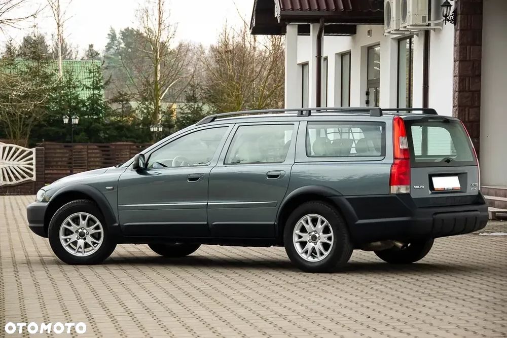 Volvo XC 70 2.4D AWD Summum - 9