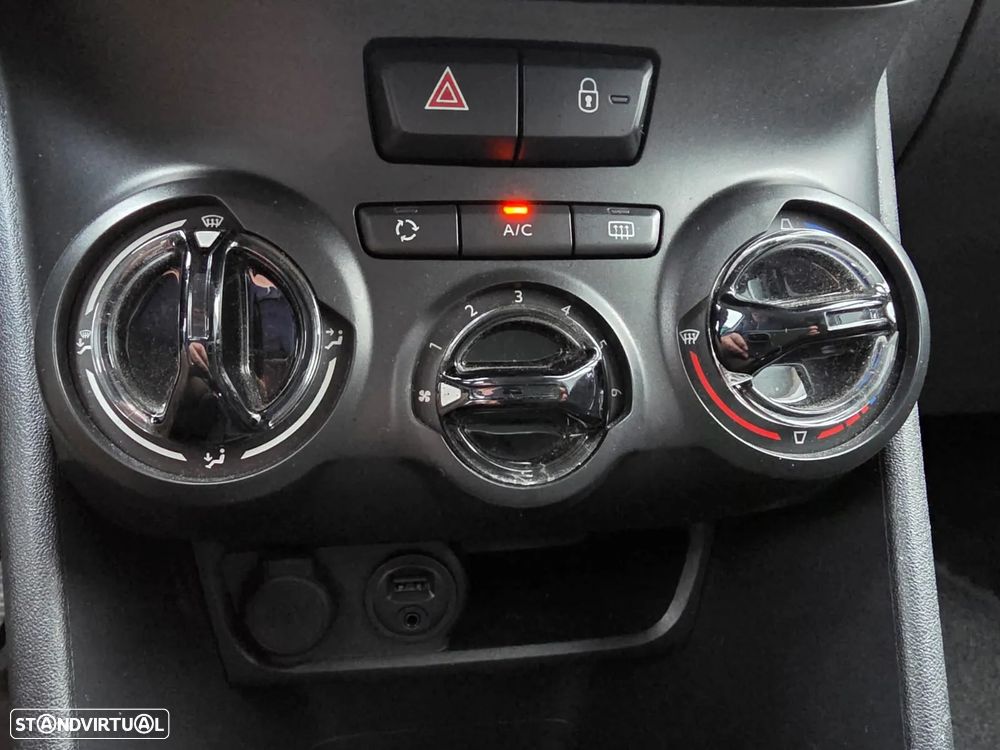 Peugeot 208 1.2 VTi Active - 9