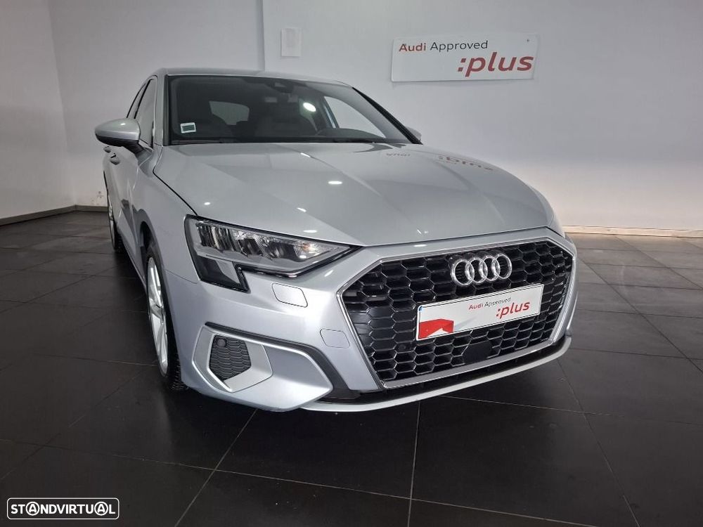 Audi A3 Sportback 30 TFSI Advanced S tronic - 4
