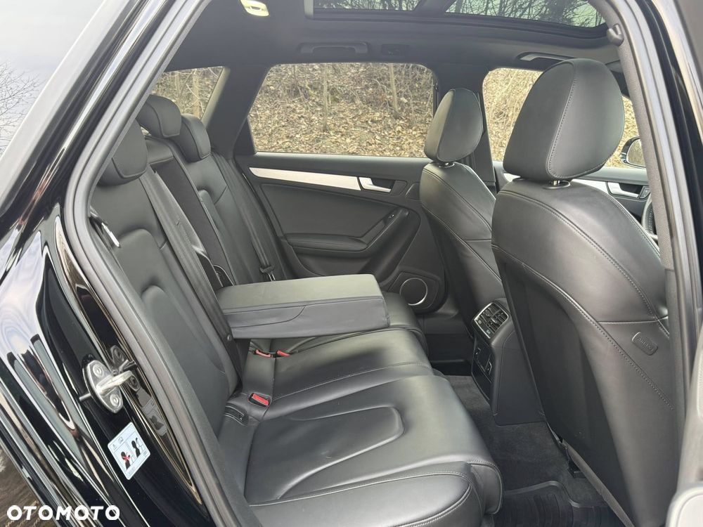 Audi A4 Avant 2.0 TDI DPF multitronic S line Sportpaket - 28