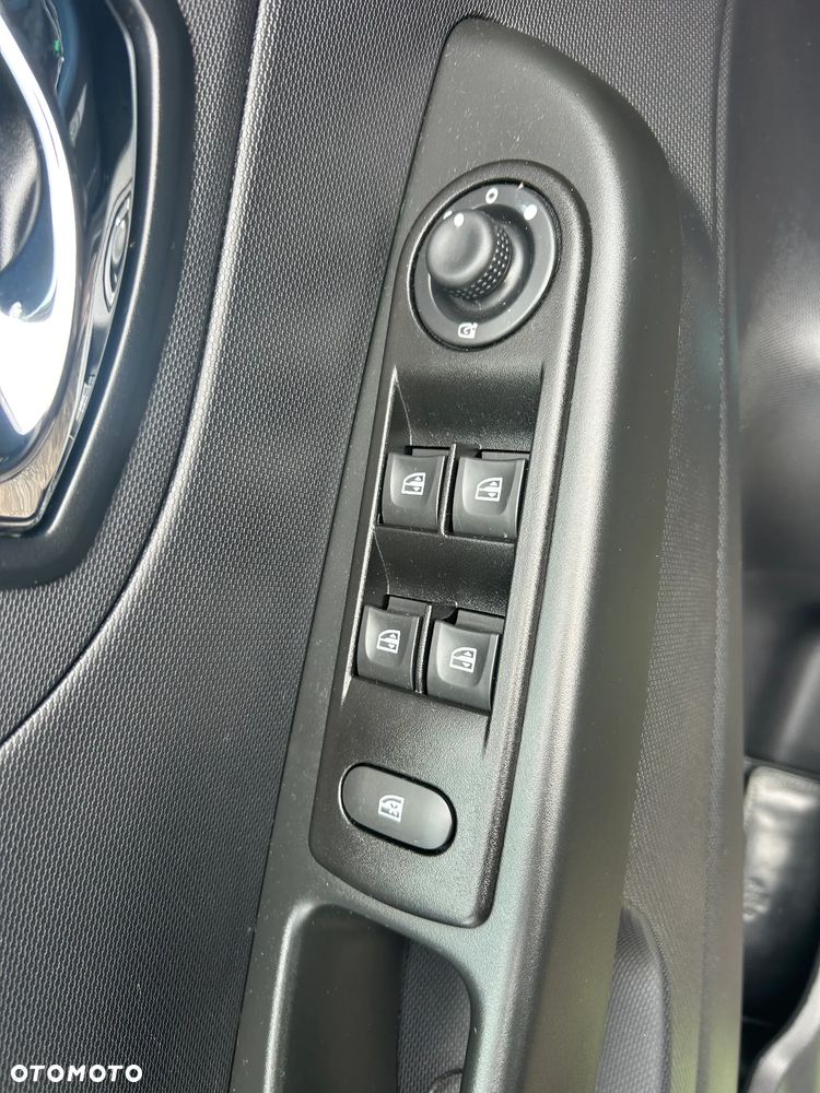 Renault Captur ENERGY TCe 120 EDC LIMITED - 36