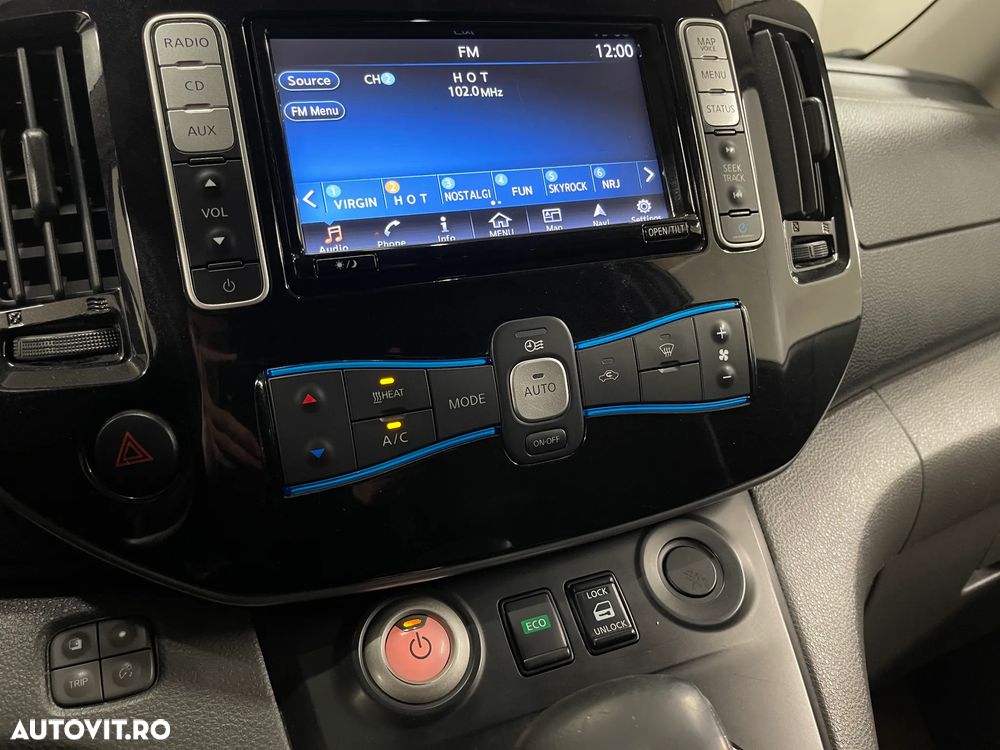Nissan E-NV200 - 12