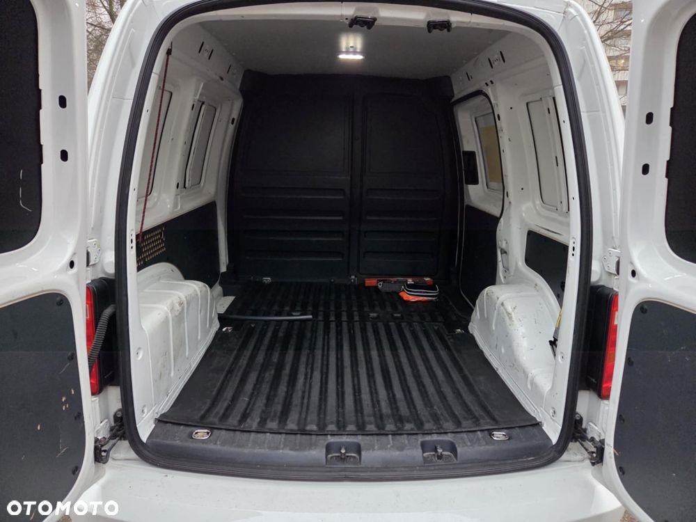 Volkswagen CADDY - 7