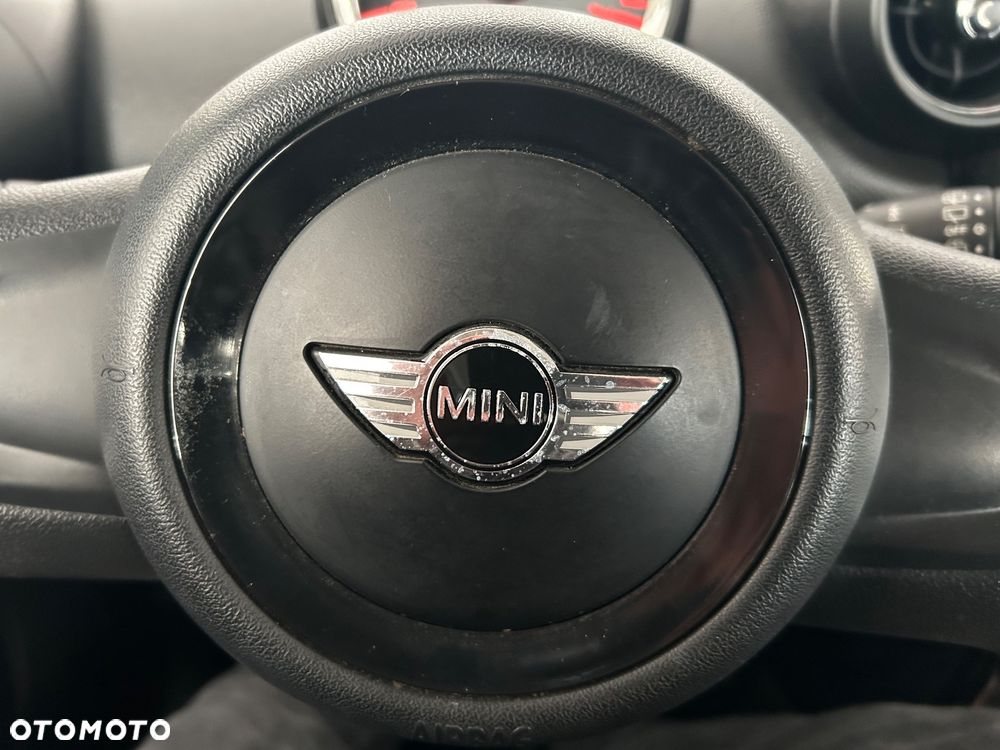 MINI Countryman One D Blackyard - 37