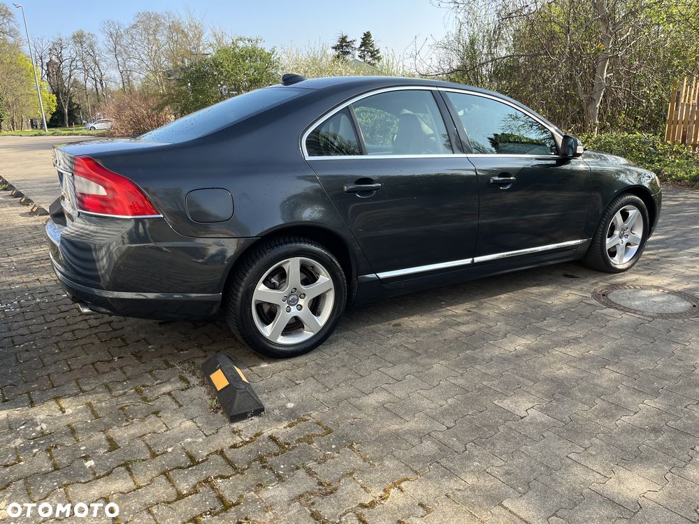 Volvo S80 D5 Momentum - 6