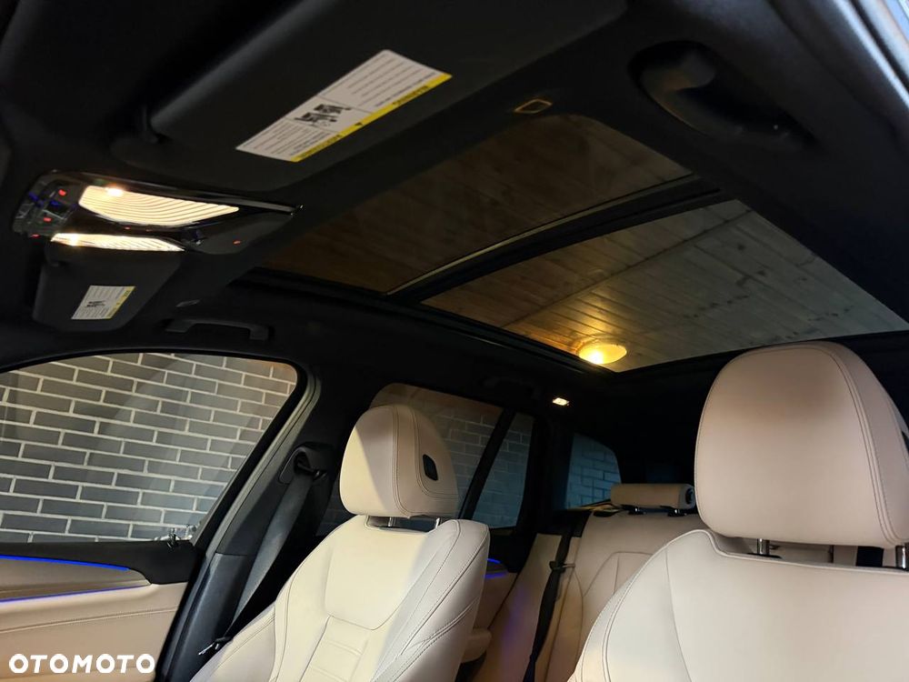 BMW X3 xDrive30i M Sport Edition - 16