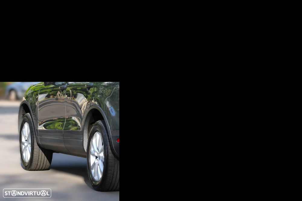 VW Touareg 3.0 TDI V6 - 13