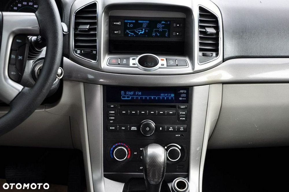 Chevrolet Captiva - 35