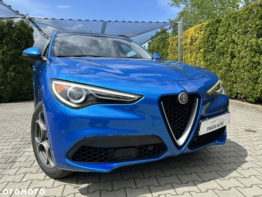 Alfa Romeo Stelvio 2.0 Turbo Executive Q4 - 1