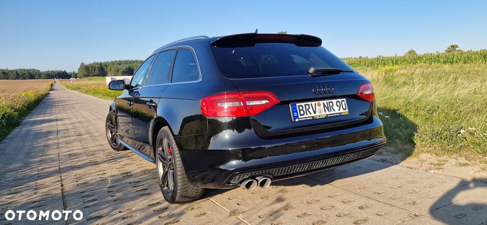 Audi A4 Avant 2.0 TDI ultra S tronic sport - 14