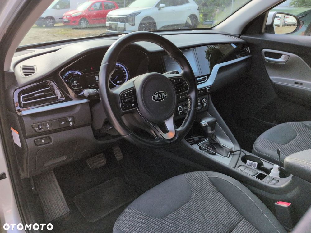 Kia Niro 1.6 GDI Hybrid M - 9