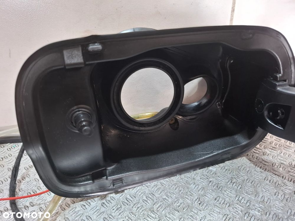 Klapka wlewu paliwa kompletna Audi A6C7 kombi rok 2015 nr 4G0809906A - 4