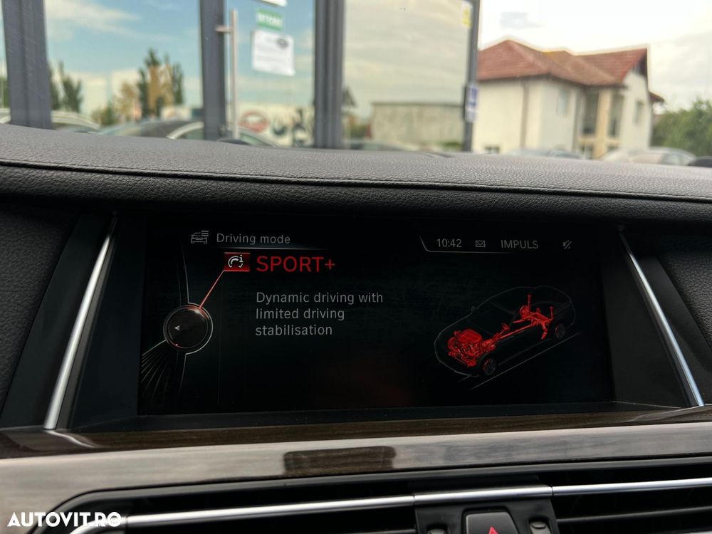BMW Seria 7 740d xDrive - 26
