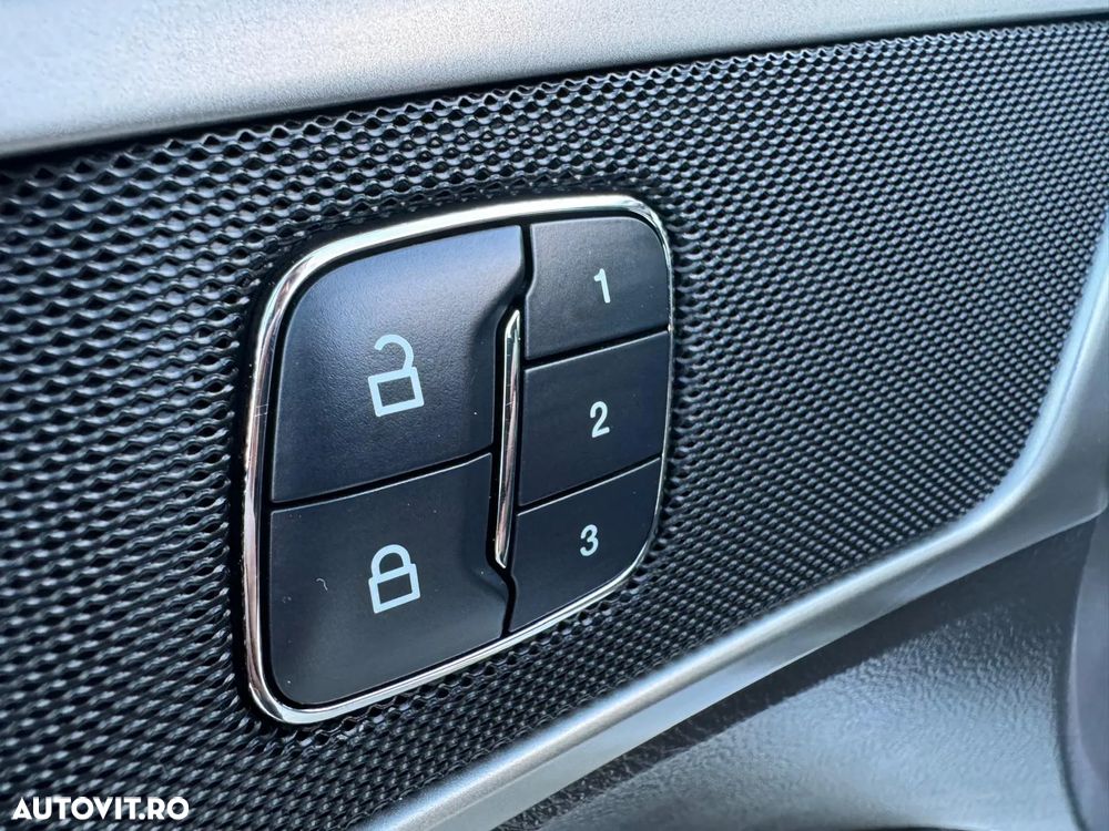 Ford Mondeo 2.0 CVT VIGNALE - 21