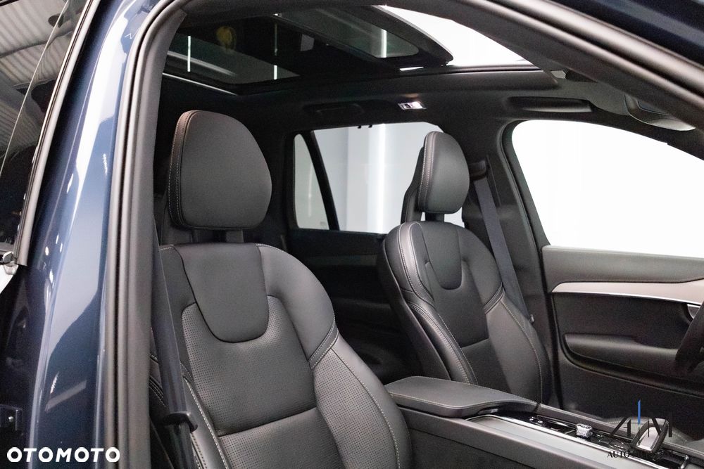 Volvo XC 90 B5 D AWD Ultimate Dark - 18