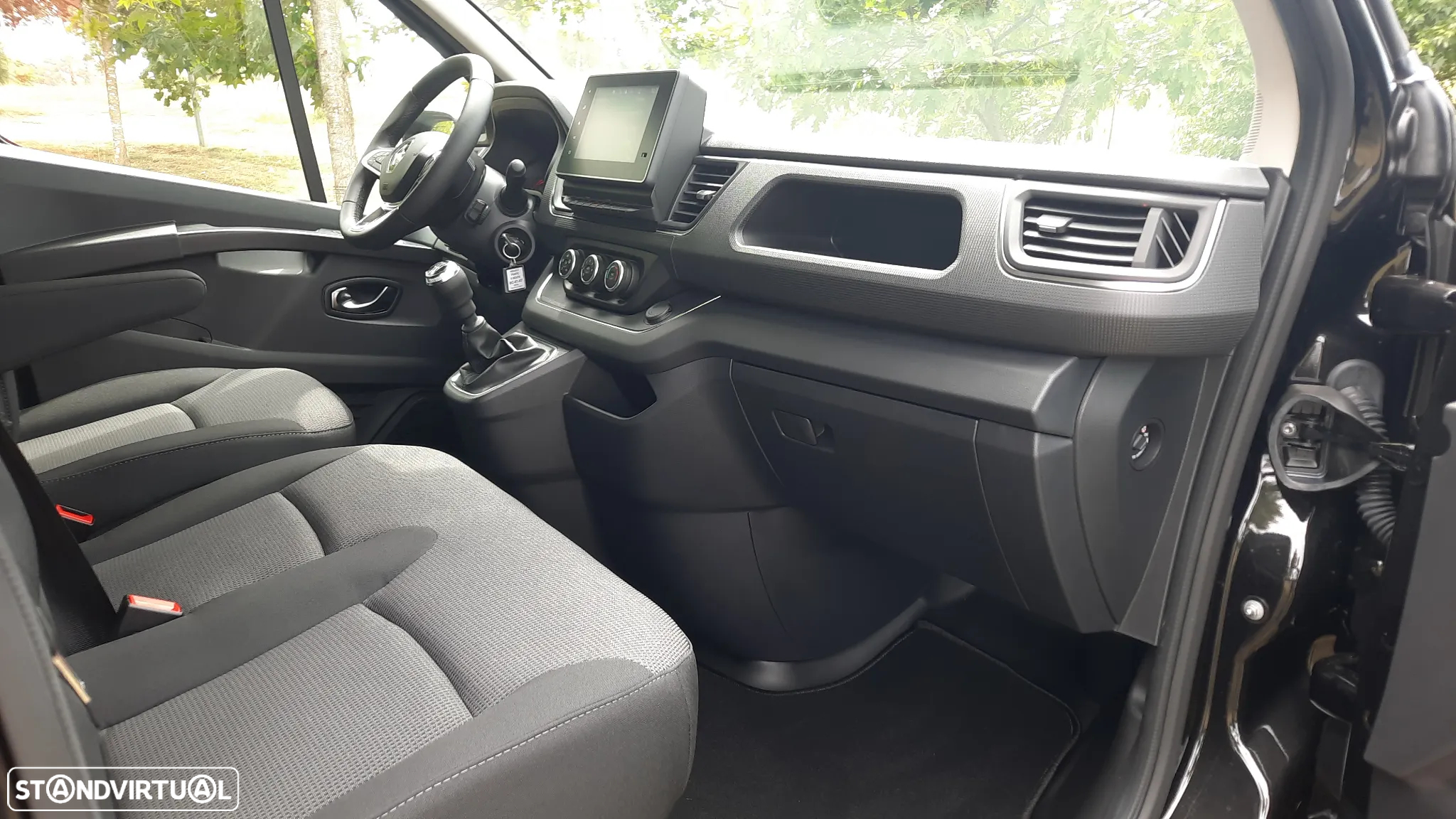 Renault Trafic 2.0 Blue dCi L2 Grand Techno - 39