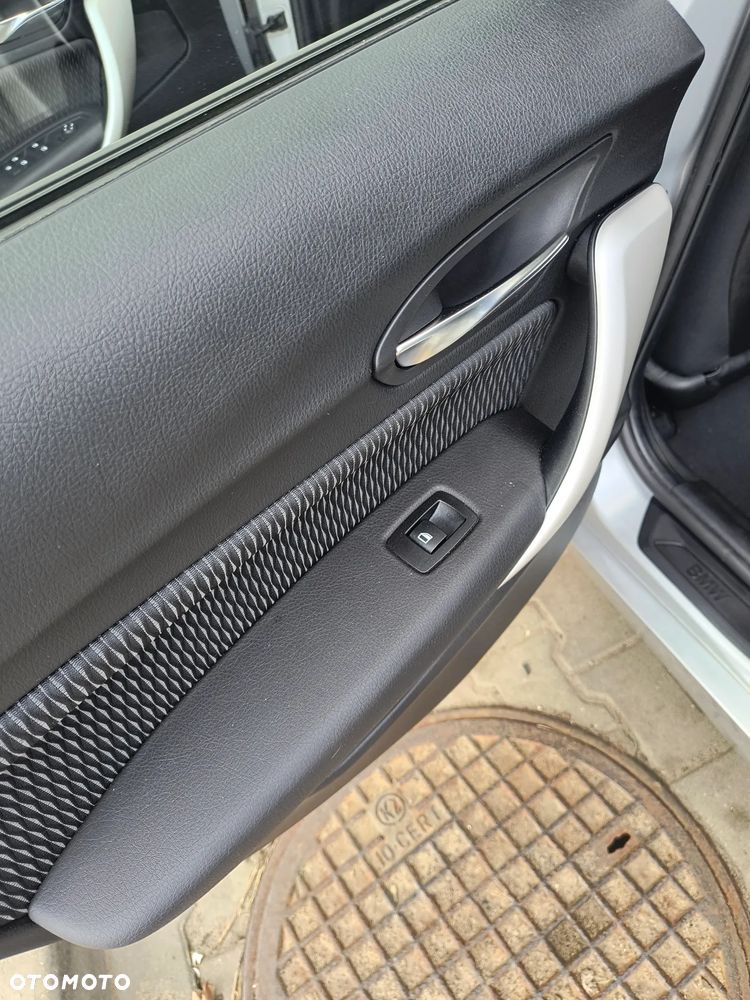 BMW Seria 1 116i Sport Line - 11