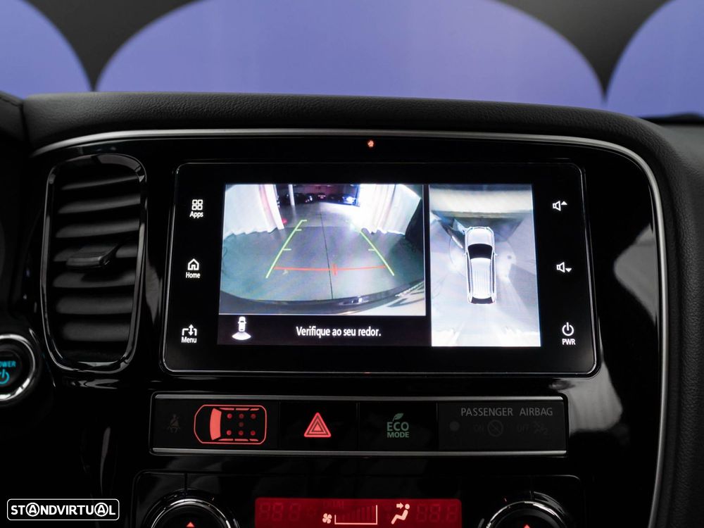 Mitsubishi Outlander 2.4 Instyle - 32